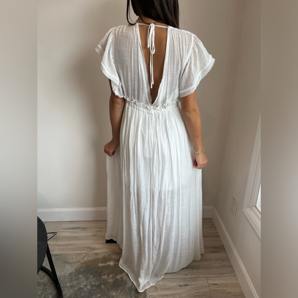 Sleeveless Tie Front White Maxi Dress - Picture 2 of 6